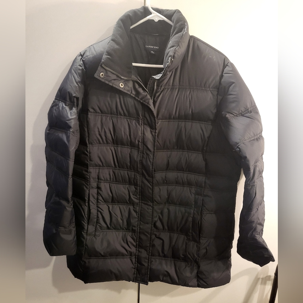 Lands End Womans XL Black Down Jacket